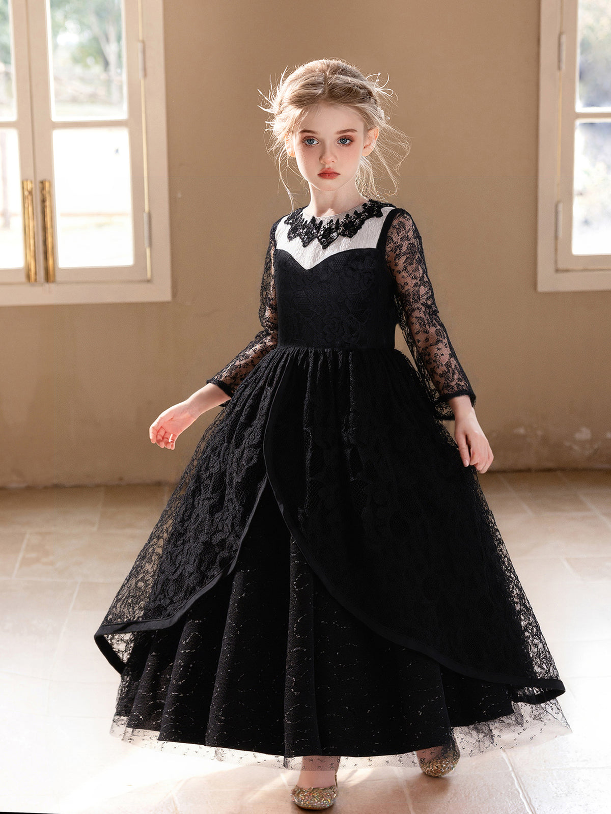 7773 European Style Kids Party Dress Summer Luxury Girls Pageant Dresses Lovely Formal Birthday Party Lace Decoration