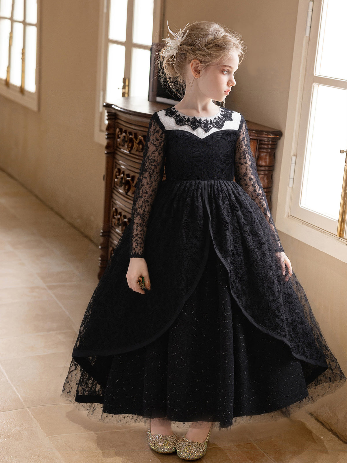 7773 European Style Kids Party Dress Summer Luxury Girls Pageant Dresses Lovely Formal Birthday Party Lace Decoration