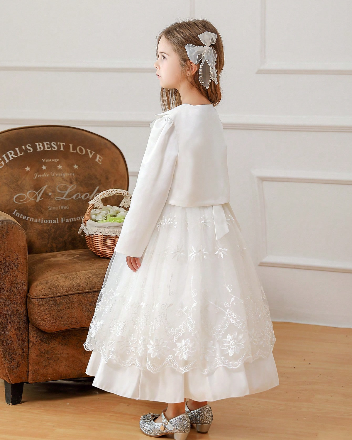 6006 Elegant White Flower Girl Dress Puffy Children's Clothing Long Sleeved Suit Wedding Dresses