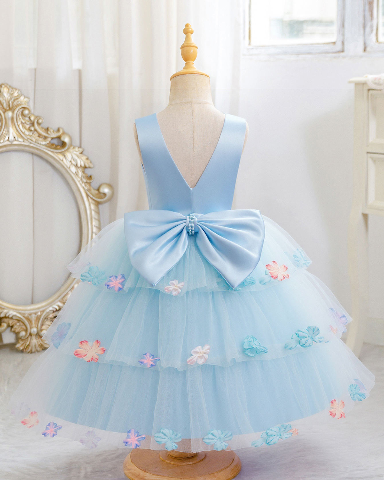 5270 Kids Dresses for Girls Sleeveless V Backless Girls' Dresses Floral Puffy Luxury Prom Party Gown