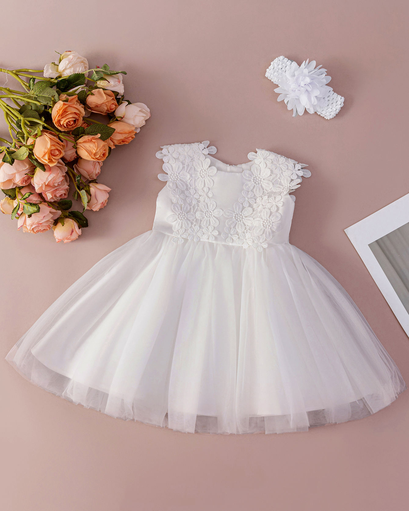 1782 High Quality White Christening Outfits Elegant Fancy Gown Luxury Lace Embroidered with Bonnet Wedding