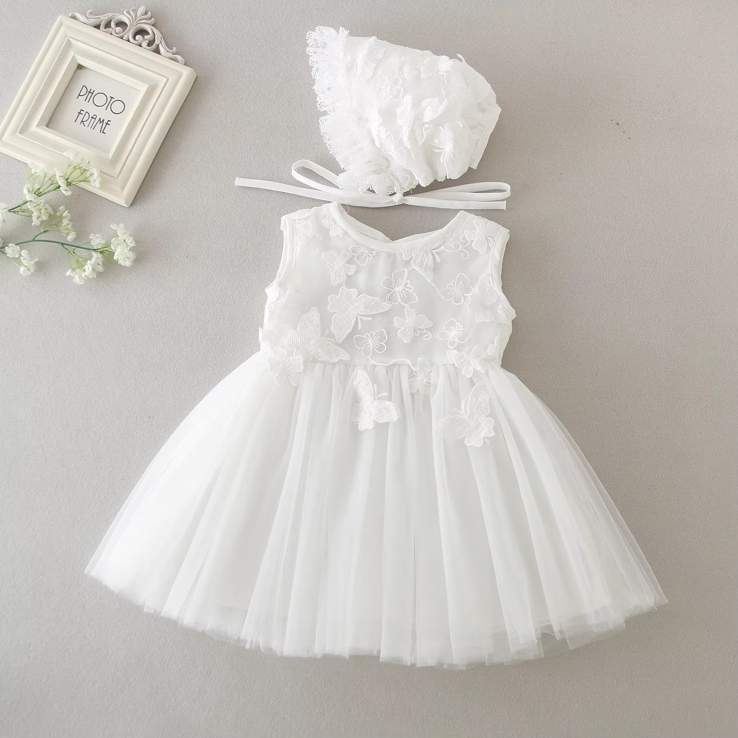 9868 Baby Girls Baptism Dress Christening White Sleeveless Bow Outfits Elegant Fancy Embroidered with Bonnet