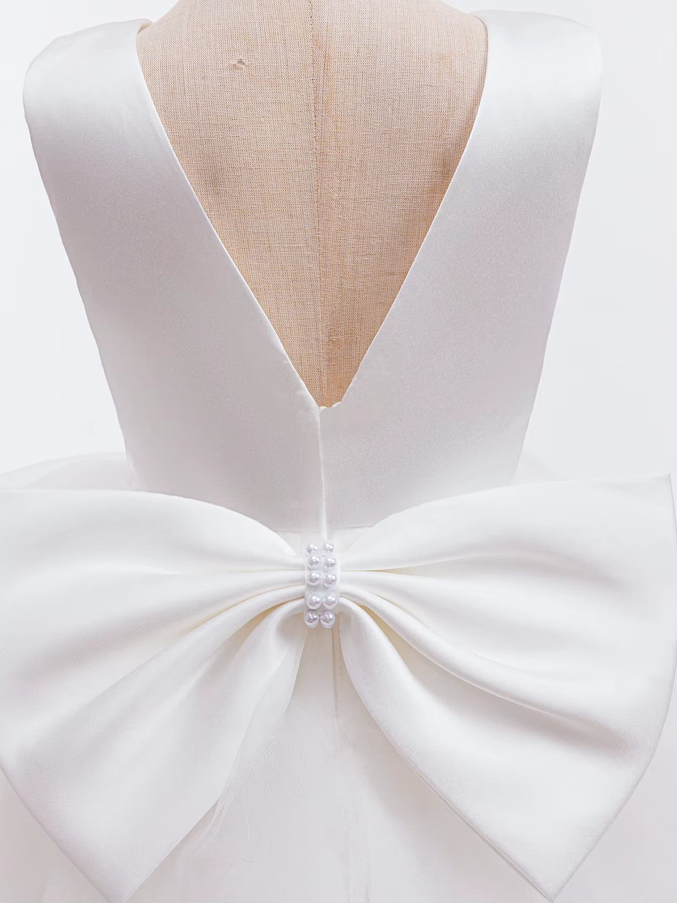5270 Girl Birthday Dress Backless Big Bow OEM ODM Party Style Princess Flower Girl Dresses Wedding Kids White