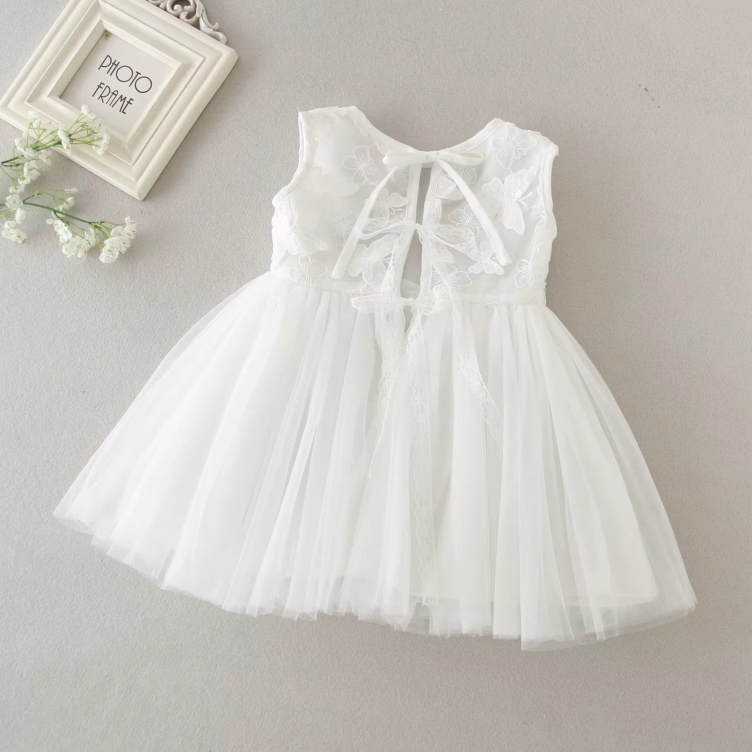 9868 Baby Girls Baptism Dress Christening White Sleeveless Bow Outfits Elegant Fancy Embroidered with Bonnet
