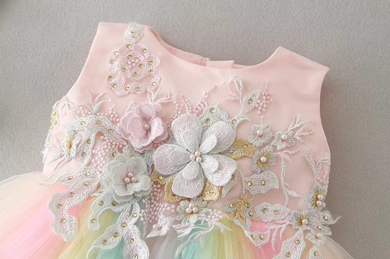 9770 Embroidery Cute Baby Girl Baptism Dresses Wholesale Christening Gowns Sleeveless Lace Birthday Baby Frock Design Girl Dress