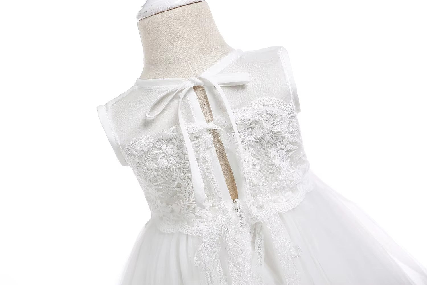 9767 Factory Sale Baby Infant Girl Baptism Dress Flower Newborn Gown White Lace Christening Dress 1 Year Birthday Gift