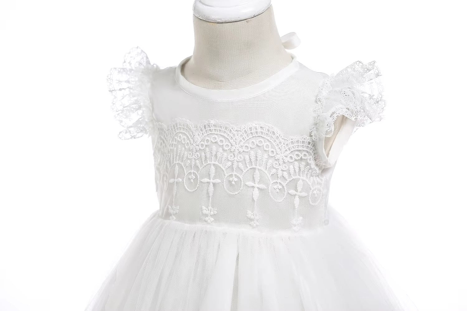 9769 Baby Girls Embroidered Christening Baptism Dress Baby Girl Wedding Gowns White Communion Dress Kids Baby Dresses 12 to 18 Months