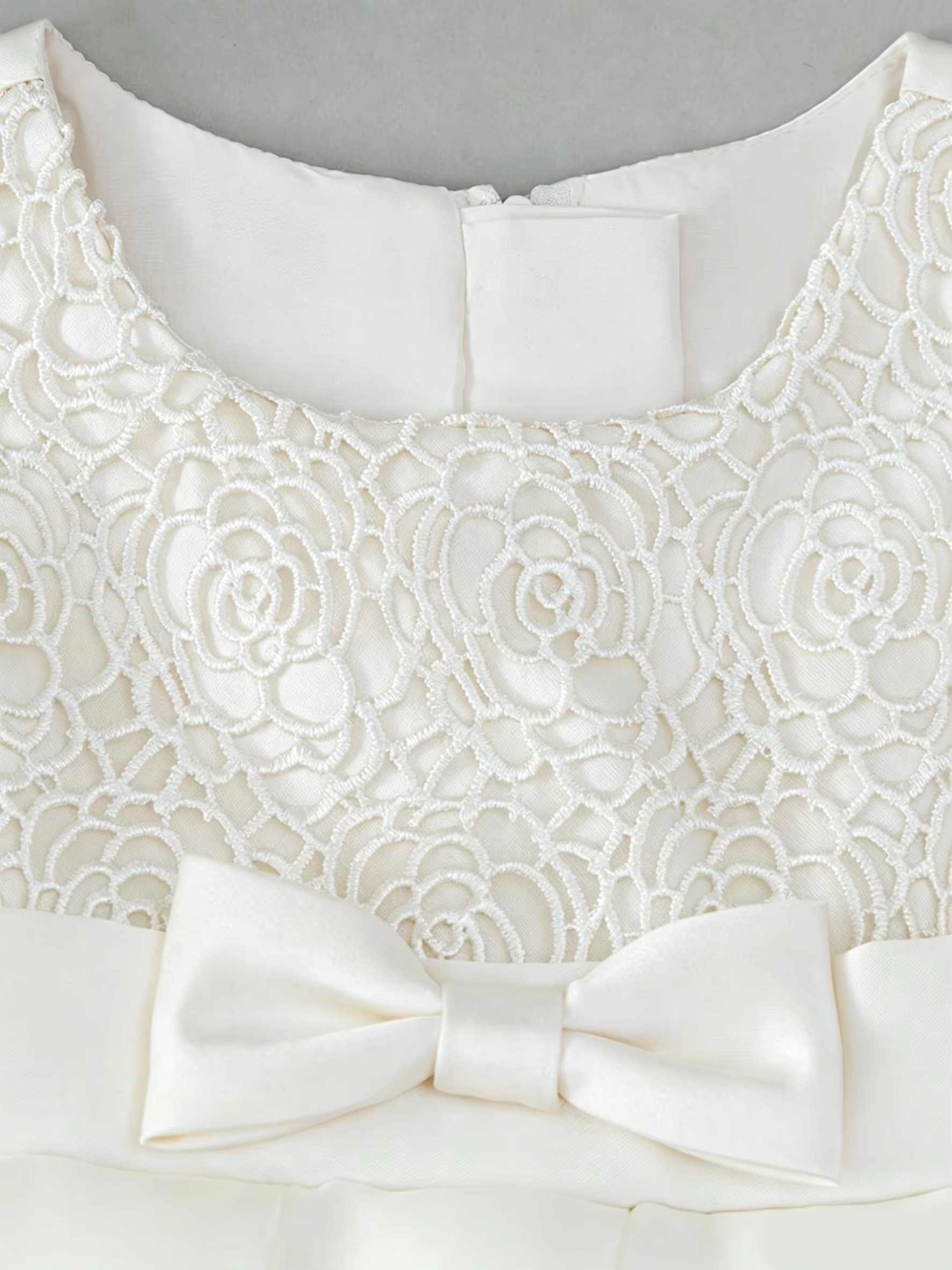 2089 Baby Girls White Lace Baptism Dress 3-24 Months Sleeveless Bow A-Line Christening Gown for Wedding Communion Formal Party