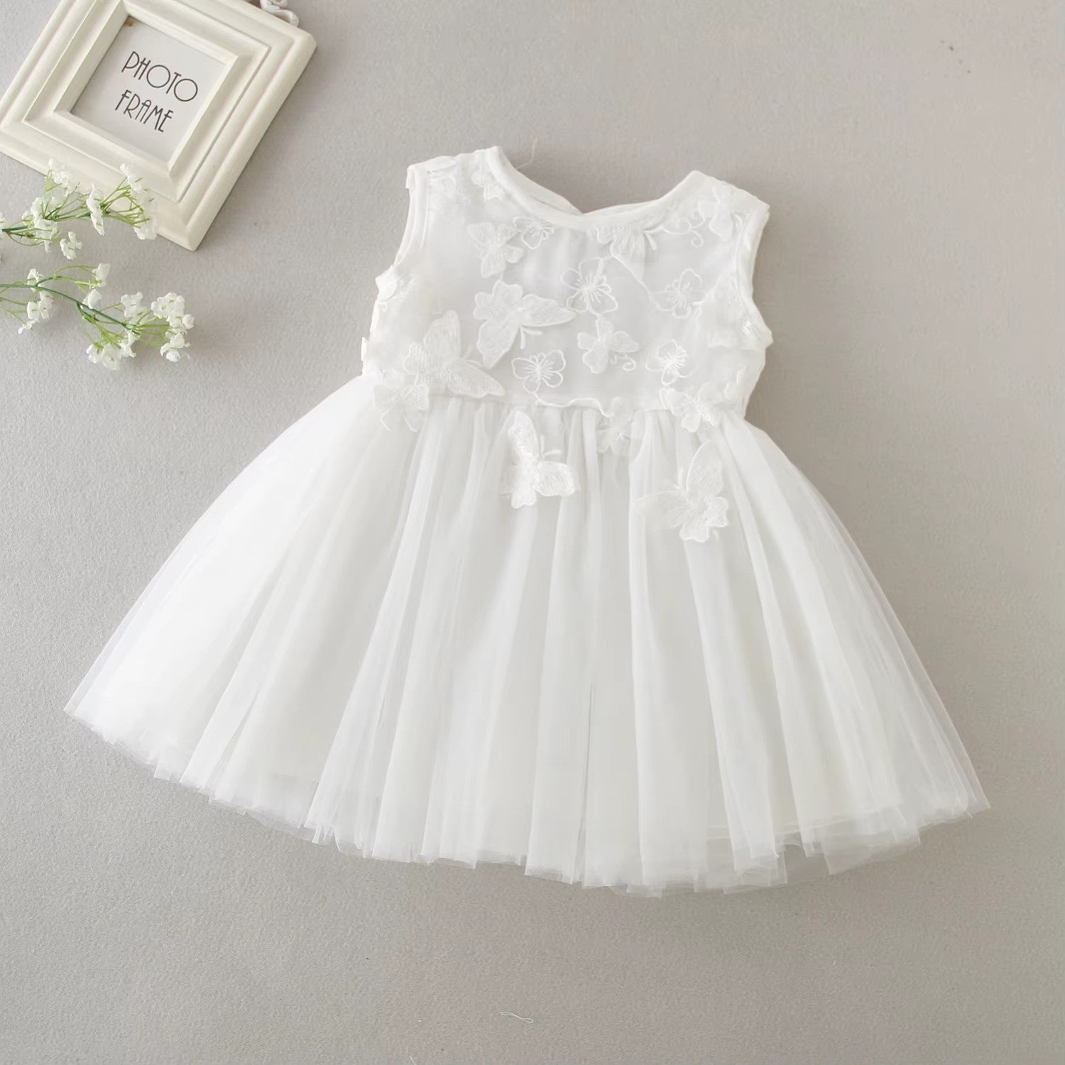 9868 Baby Girls Baptism Dress Christening White Sleeveless Bow Outfits Elegant Fancy Embroidered with Bonnet