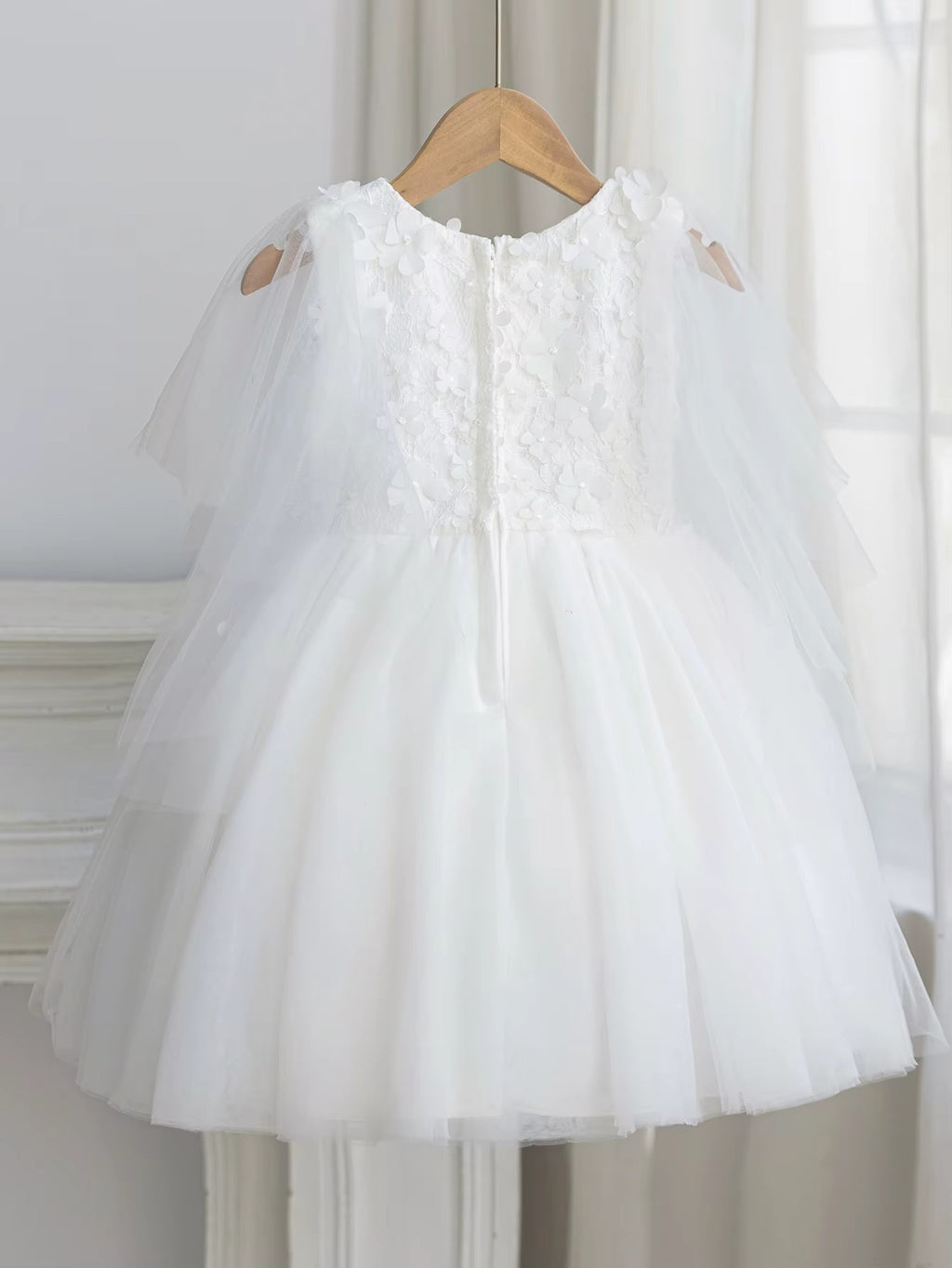 5176 White Dresses Elegant Embroidery Floral Kids Wedding Gown Short Flower Girls' Dresses Party Dress for Baby Girl